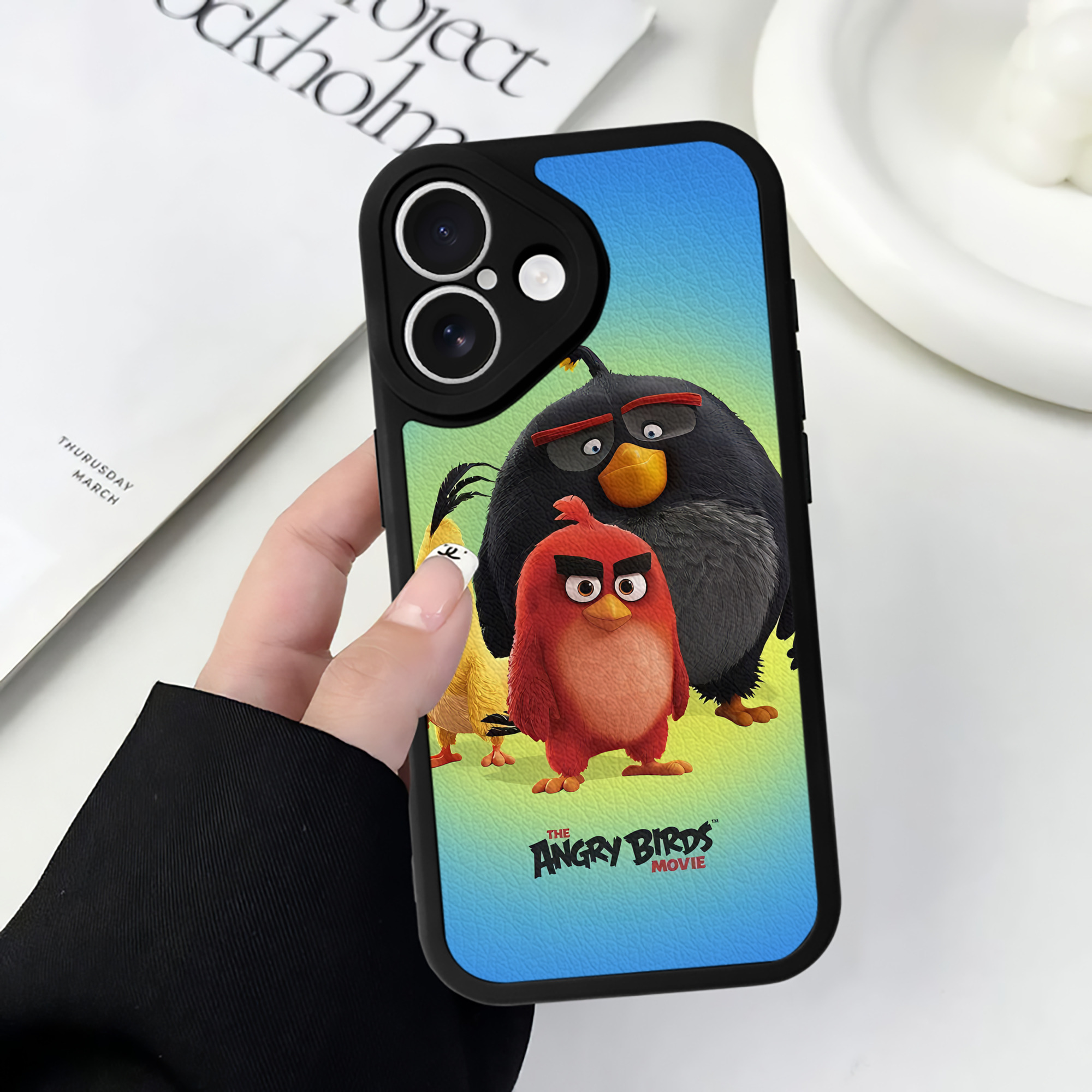 （画像用） Angry Birds アングリーバード 【iPhone 16シリーズ対応】シリコンスマホケース（レザー調） 材質：シリコン